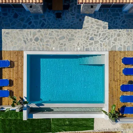 Tsoutsis Vila Marandokhórion